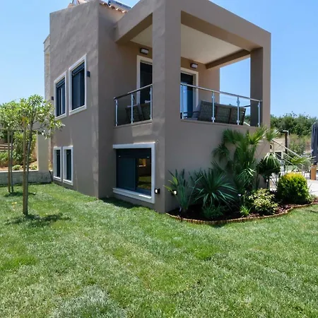 Thalia Villa Stalos